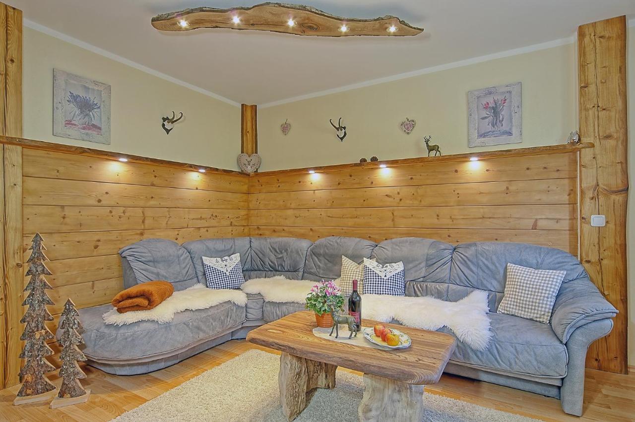 ברכטסגאדן Ferienwohnungen Gaestehaus Laercheck מראה חיצוני תמונה